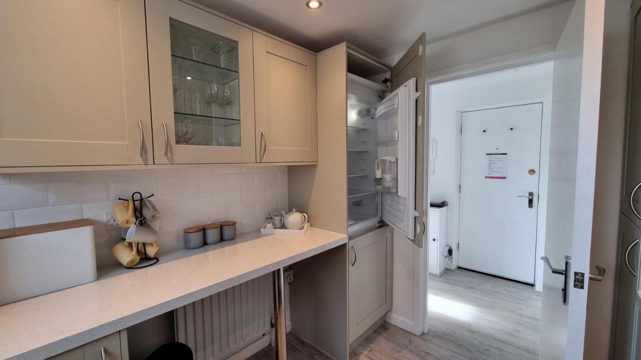 Apartamento Hightide - 2 Bed With Parking, Balcony & Sea View. Swanage Exterior foto